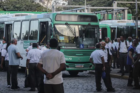 Vai ter greve! Rodoviários decidem e Salvador ficará sem ônibus nesta sexta