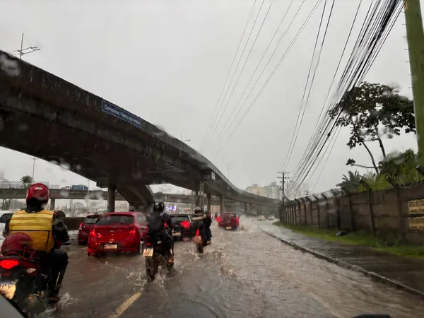 Salvador entra em nível de atenção após fortes chuvas nas últimas 72 horas