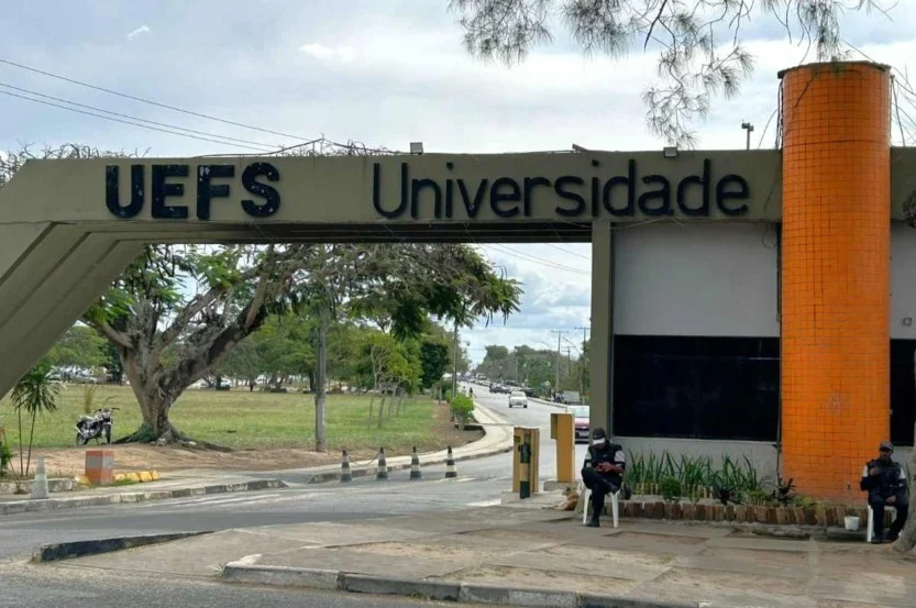 Uefs abre curso gratuito de programação com 200 vagas na Bahia