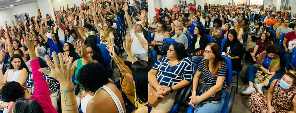 Professores da rede particular da Bahia fazem nova paralisação nesta quinta (16)