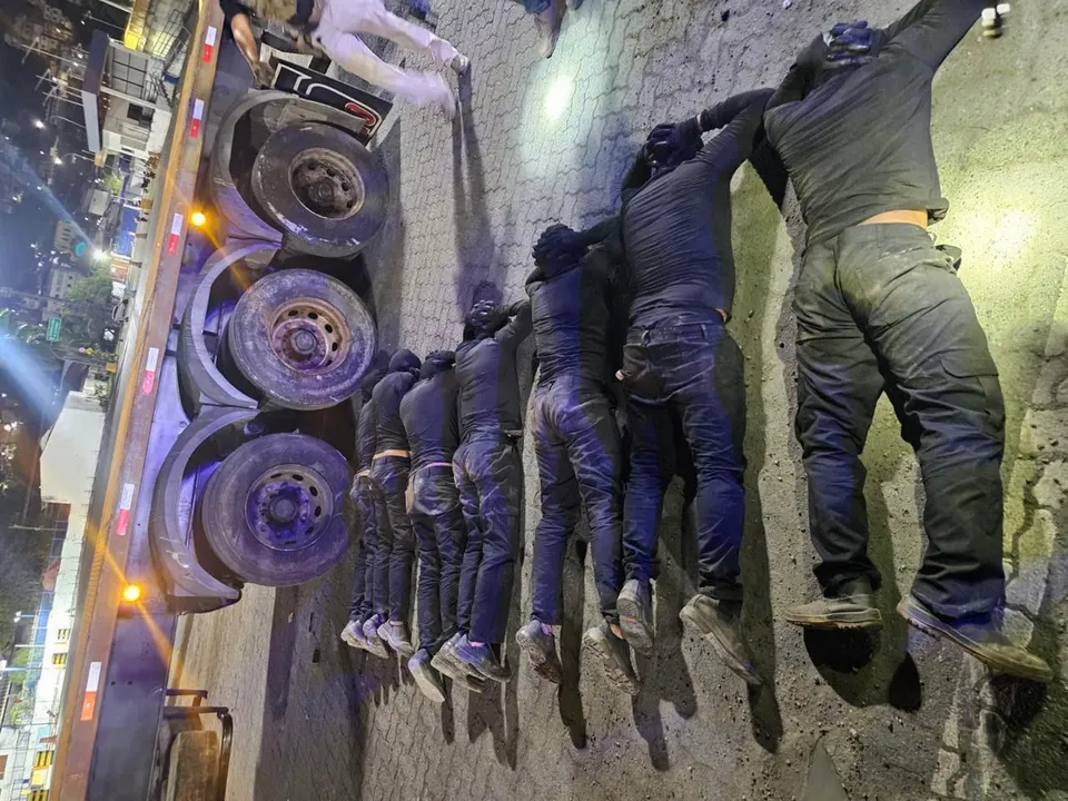 Grupo preso com cocaína no Porto de Salvador é ligado a facção de SP