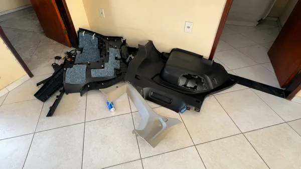 Criminosos alugam carros, fingem roubo e desmontam veículos na Bahia