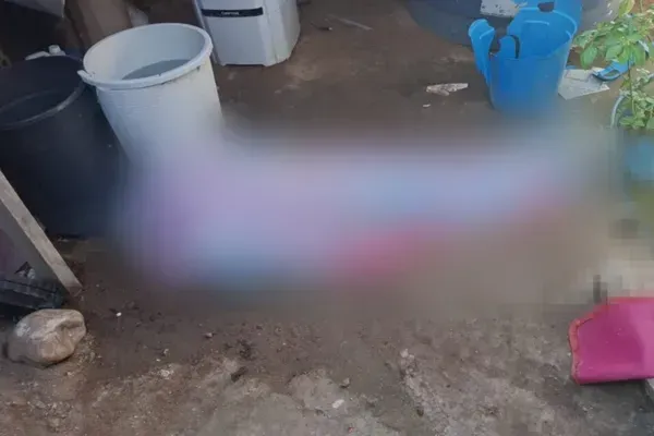 Corpo é encontrado preso em poste e mobiliza bombeiros em Salvador