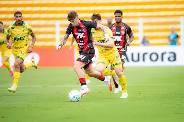 Vitória leva empate do Mirassol e segue sem ganhar fora de casa no Brasileirão